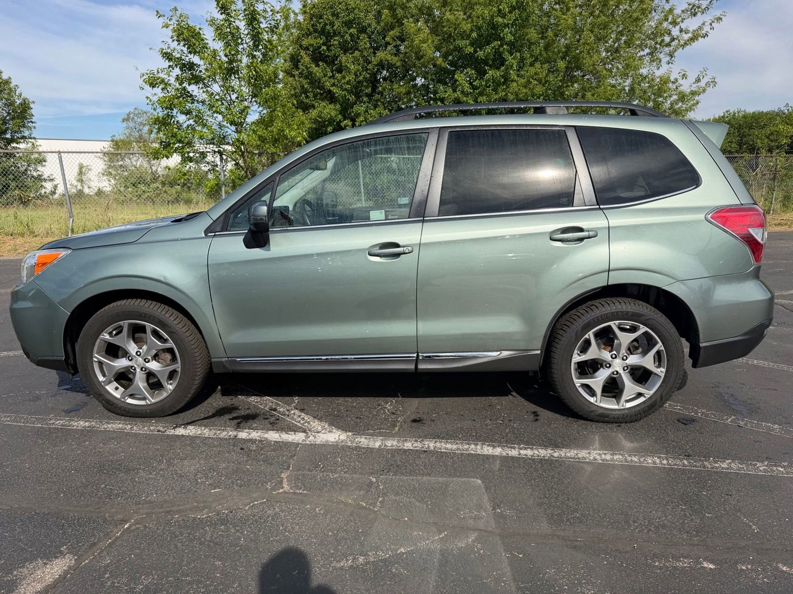 Used 2015 Subaru Forester 2.5i Touring w/ Popular Package #2 AWD/4WD image 9