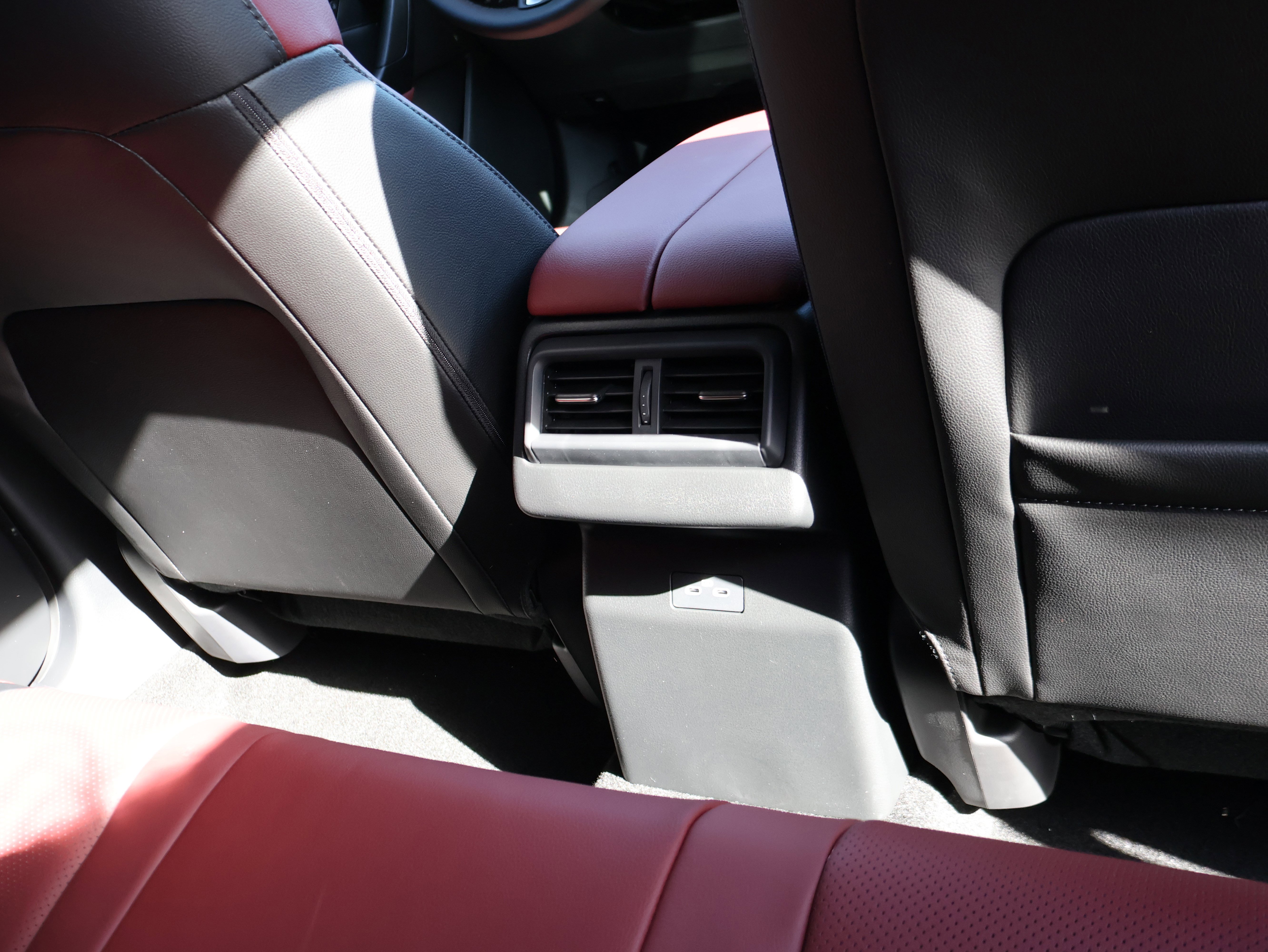 New 2026 MAZDA CX-50 AWD 2.5 Hybrid w/ Premium Pkg image 15