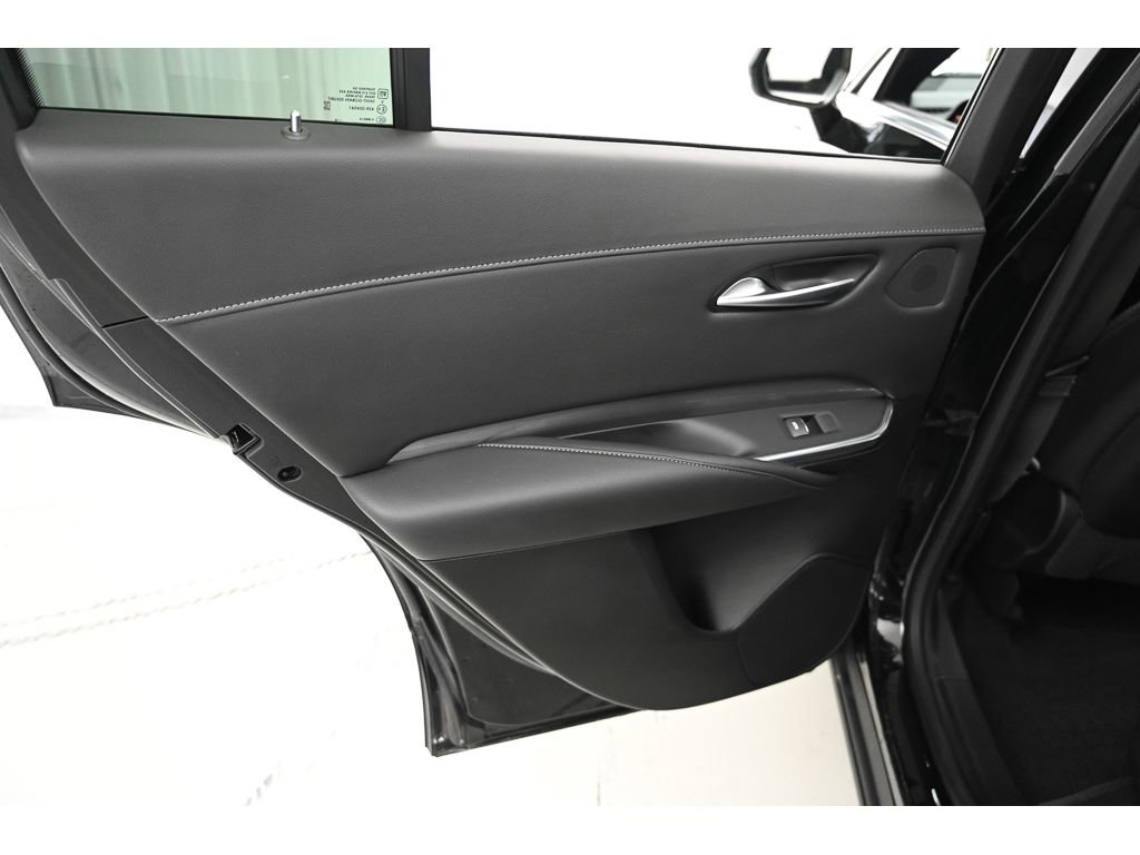 Used 2024 Cadillac XT4 Premium Luxury image 25