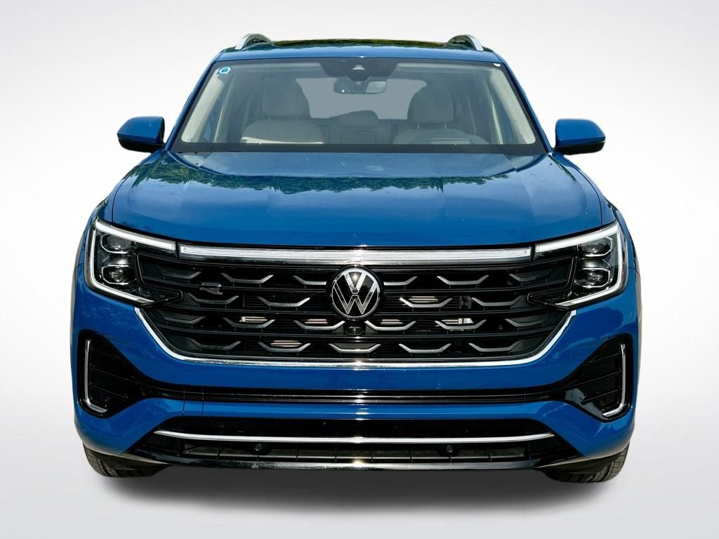Certified 2025 Volkswagen Atlas SEL Premium R-Line image 2