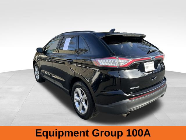 Used 2018 Ford Edge SE image 3