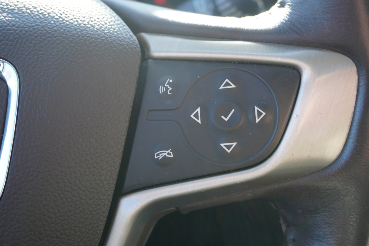 Used 2018 GMC Acadia Denali w/ Technology Package image 12