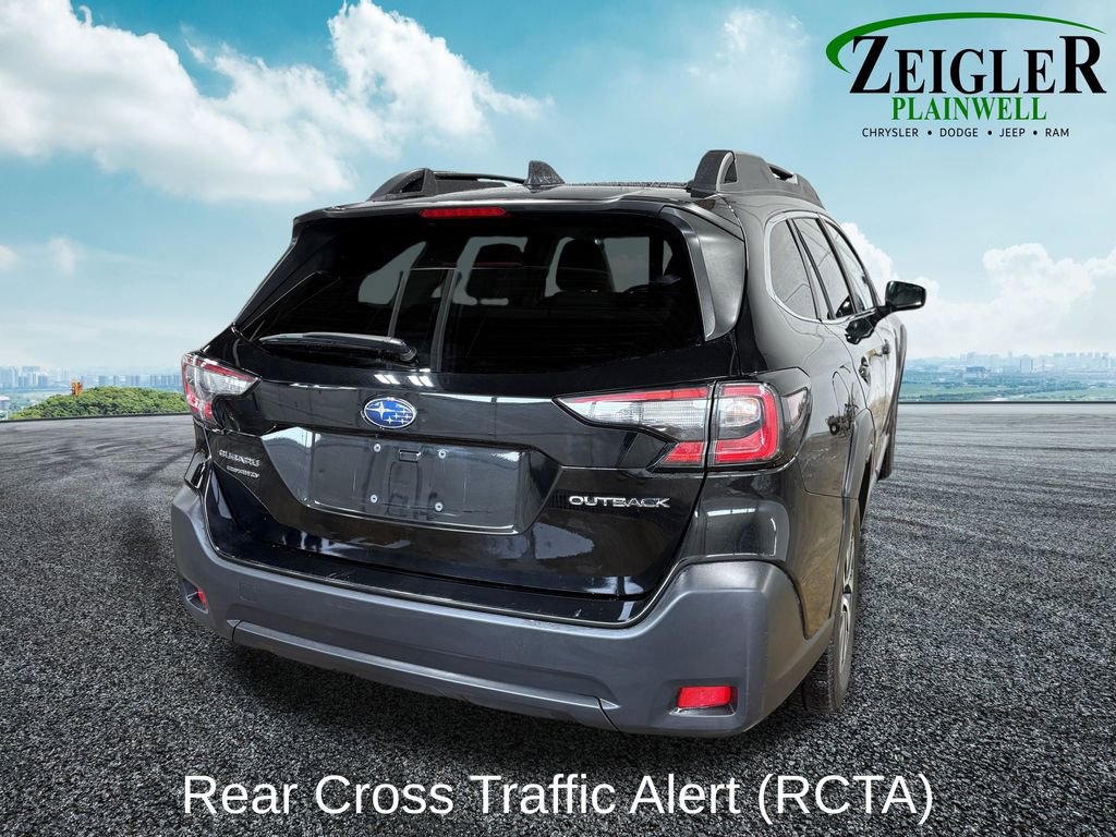 Used 2024 Subaru Outback Premium image 9