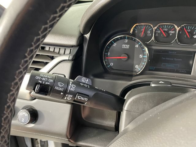 Used 2020 Chevrolet Suburban LS AWD/4WD image 12