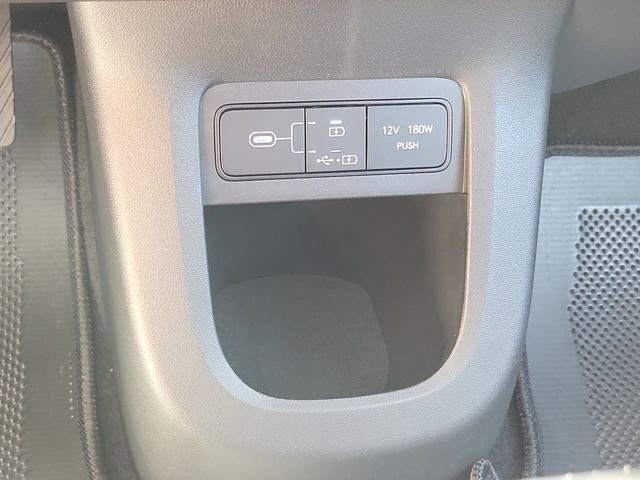 New 2026 Hyundai Ioniq 5 SE image 13
