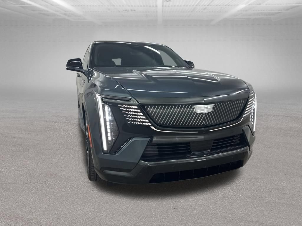 Certified 2025 Cadillac Escalade IQ Sport 2 w/ LPO, ONYX Package AWD/4WD image 2