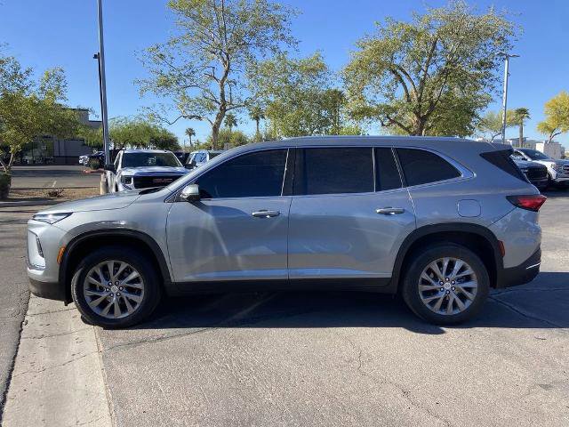 Used 2026 Buick Enclave Preferred image 4