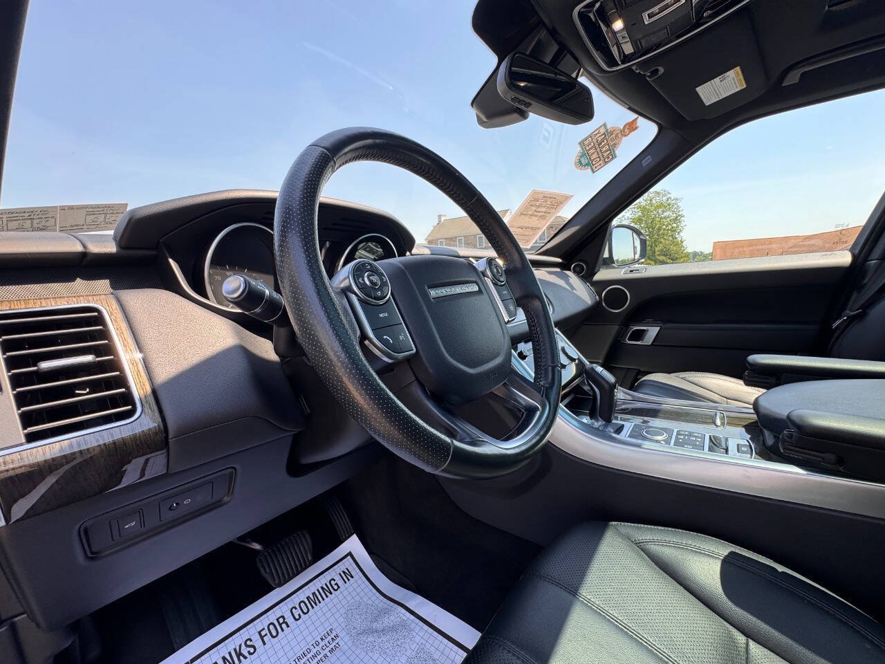 Used 2016 Land Rover Range Rover Sport SE AWD/4WD image 24
