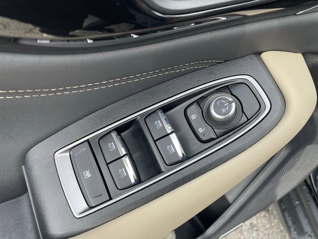 Used 2025 Subaru Outback Limited XT w/ Popular Package #2 image 12