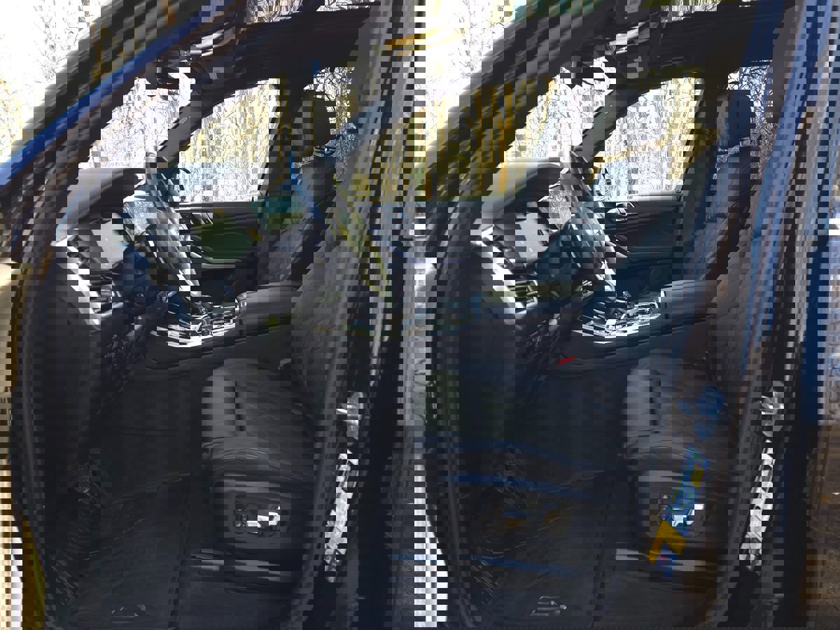 Used 2023 BMW X5 xDrive45e w/ Executive Package image 12