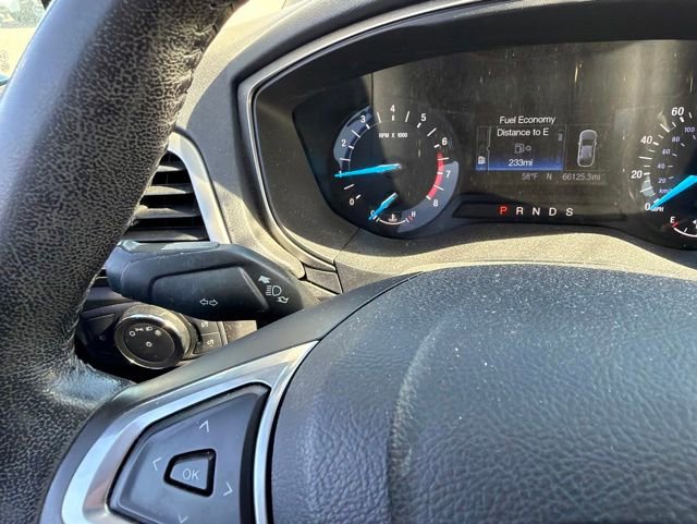 Used 2016 Ford Fusion SE w/ Equipment Group 202A FWD image 32