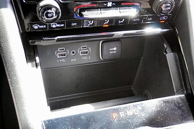 Used 2023 Jeep Grand Cherokee L Laredo RWD image 30