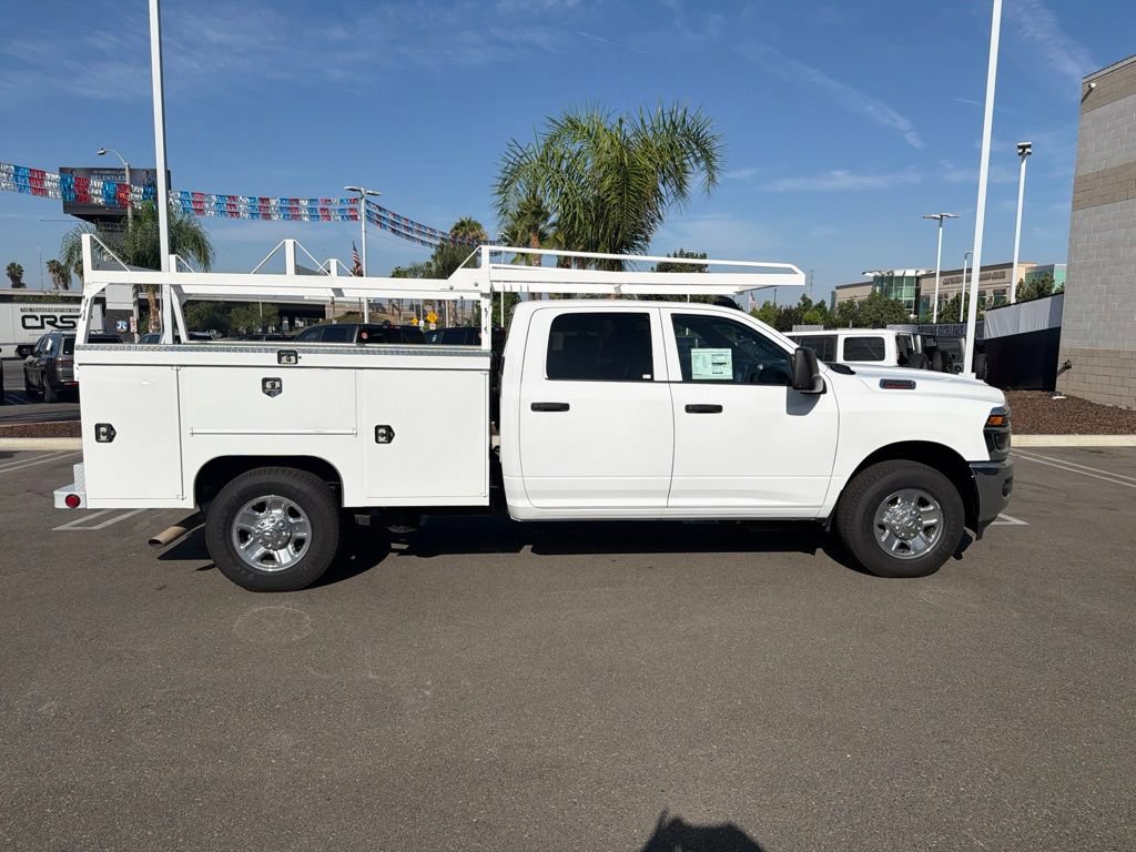 Used 2025 RAM 2500 Tradesman w/ Chrome Appearance Group RWD image 6