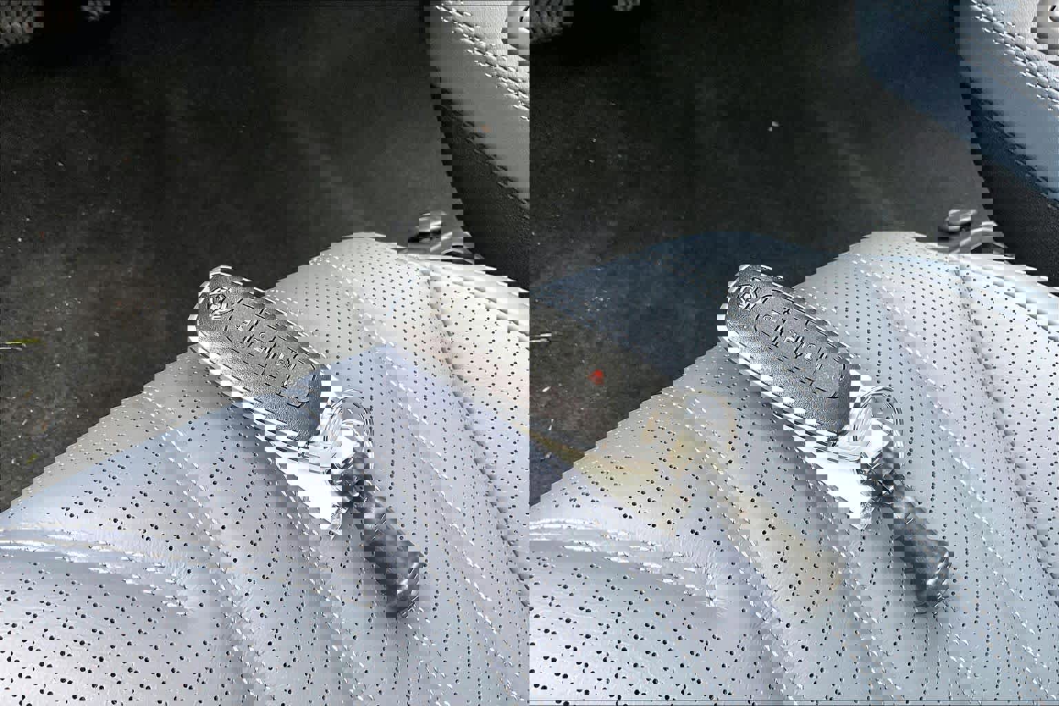 Used 2025 Nissan Ariya Platinum image 14