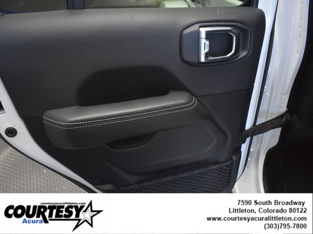 Used 2023 Jeep Wrangler Sahara w/ Cold Weather Group image 22