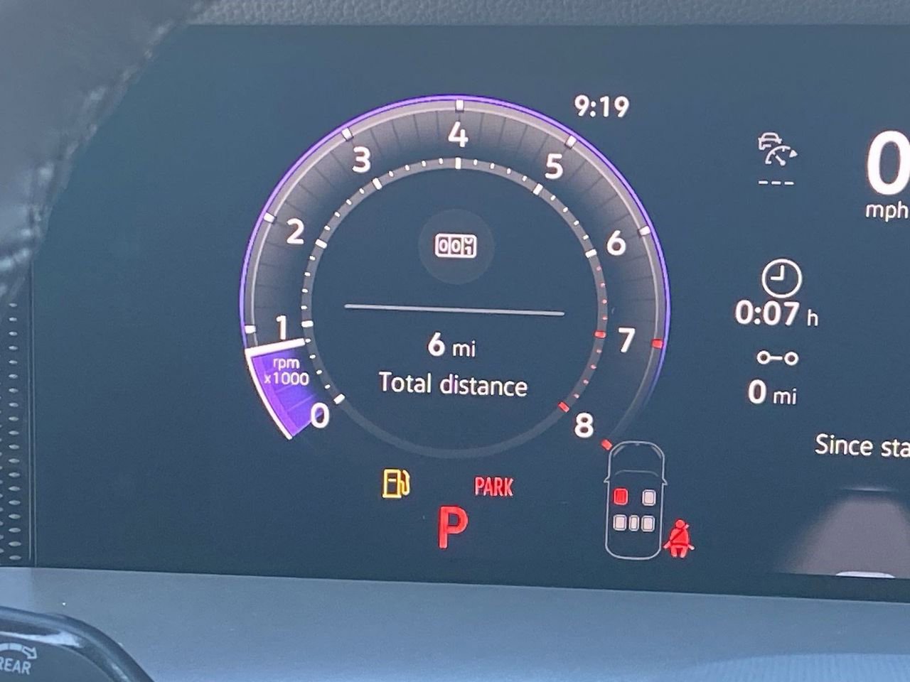 New 2026 Volkswagen Tiguan SE R-Line FWD image 28