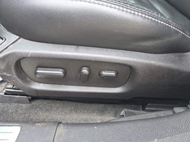 Used 2017 Ford Taurus Limited image 34