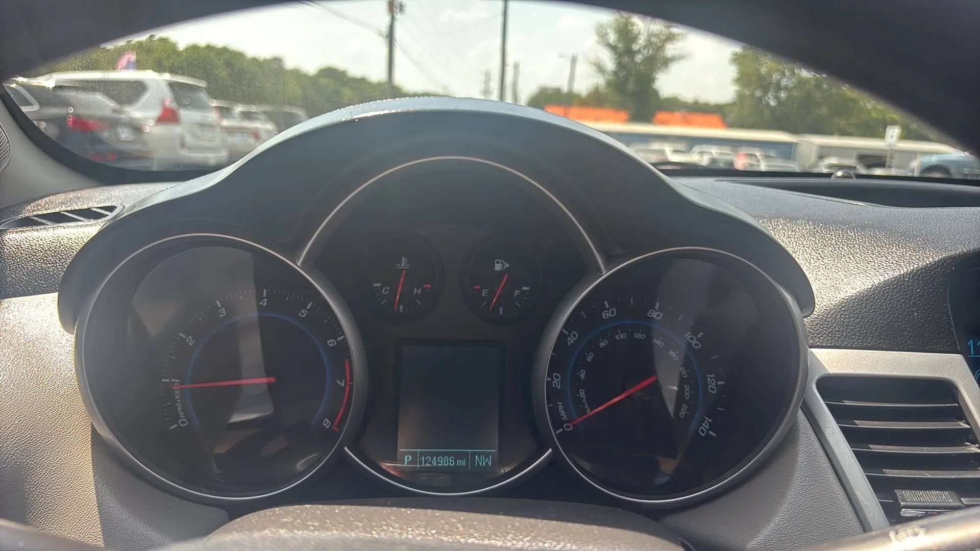 Used 2014 Chevrolet Cruze LS FWD image 23