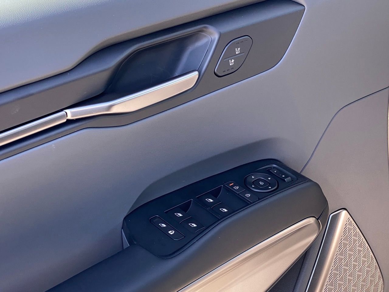 New 2026 Kia EV9 Light RWD image 11