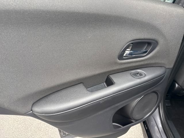 Used 2021 Honda HR-V Sport image 16
