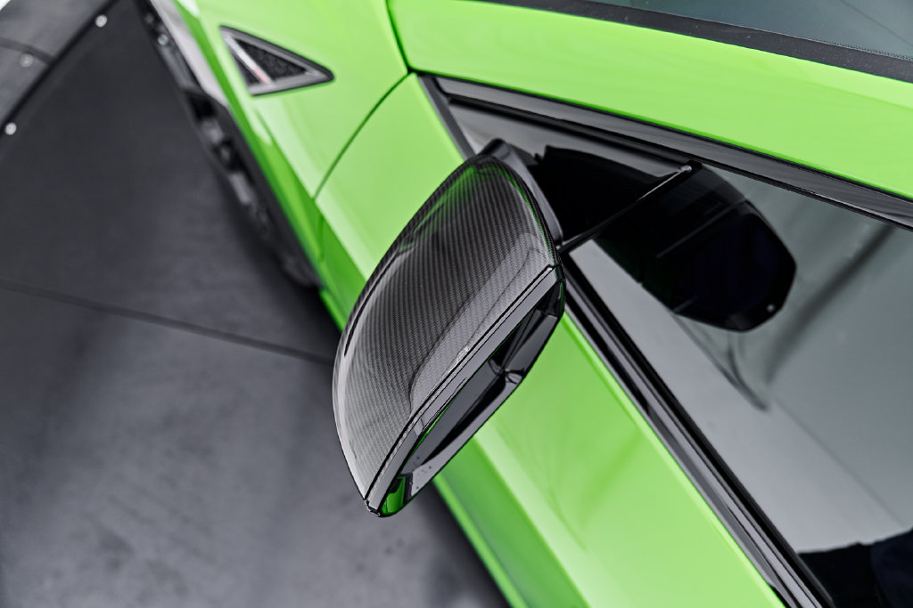 Used 2023 Lamborghini Urus Performante AWD/4WD image 24
