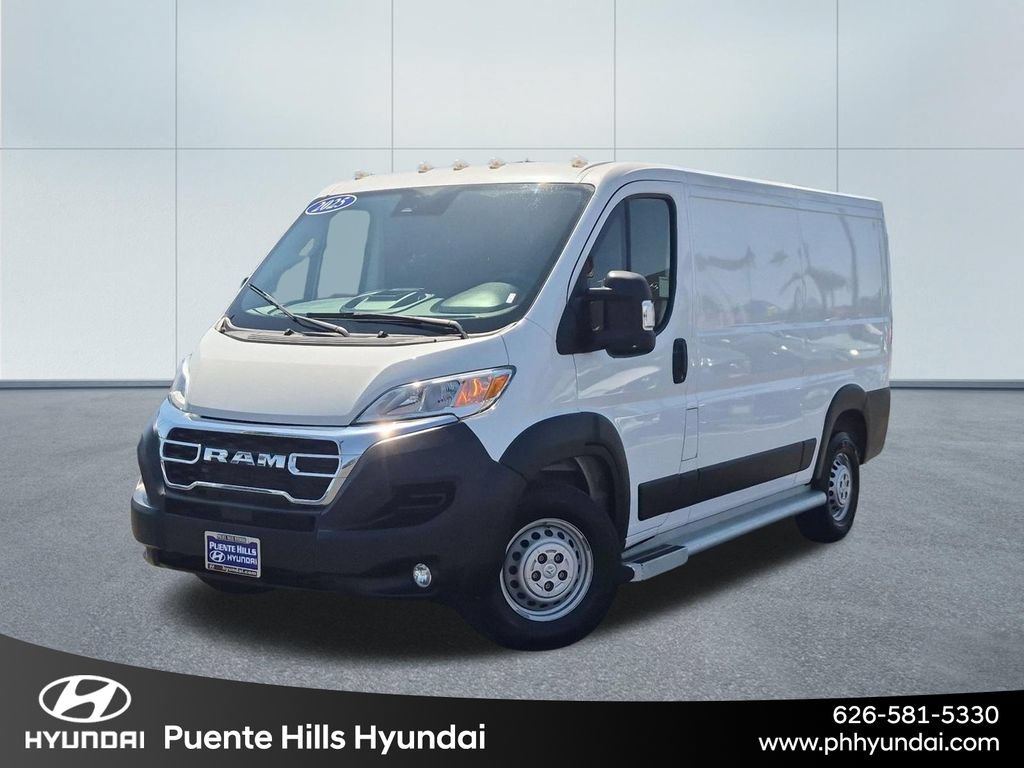 Used 2025 RAM ProMaster 2500 w/ U-Haul Equipment Group FWD image 1