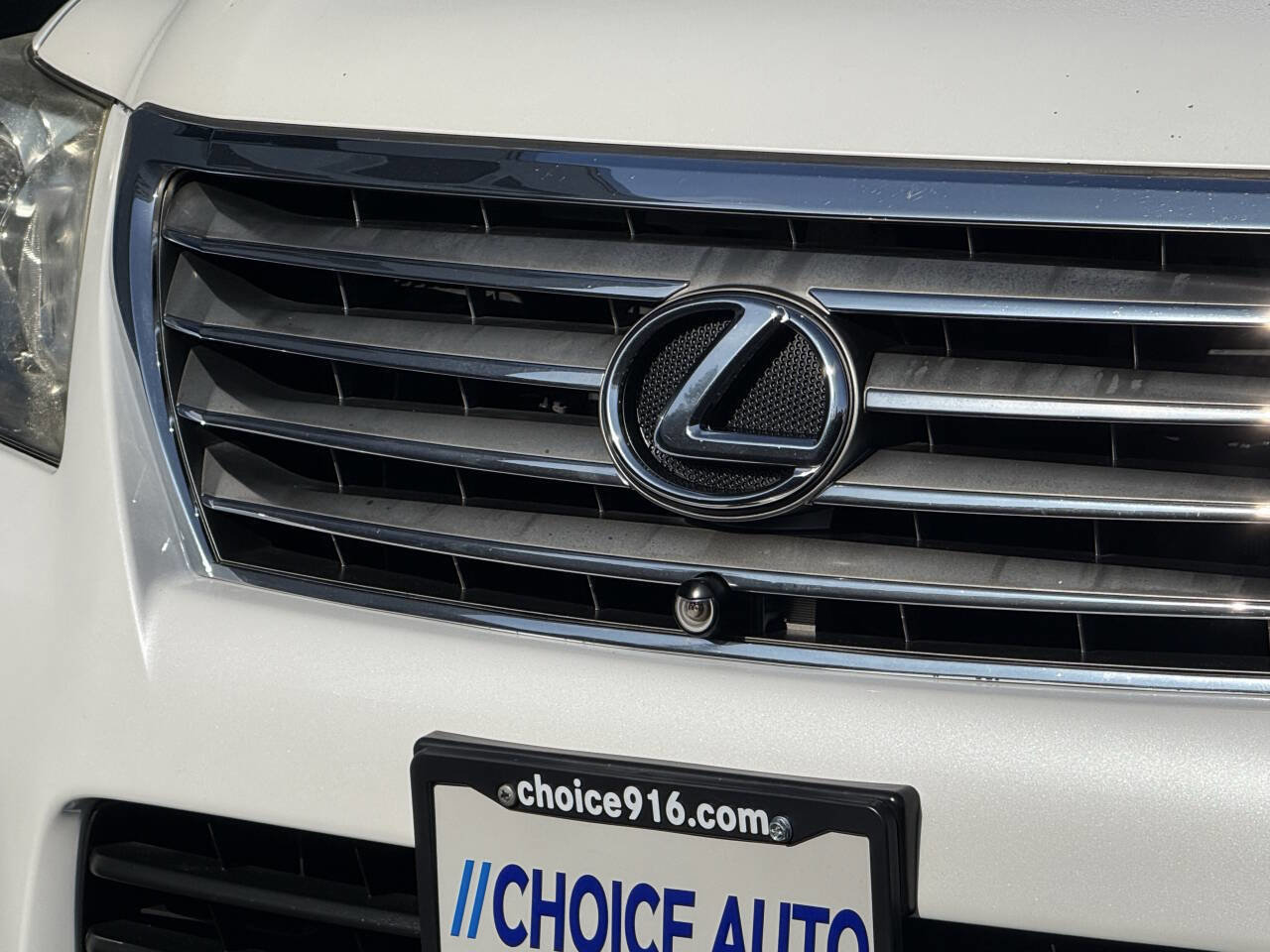 Used 2010 Lexus LX 570 4WD image 29