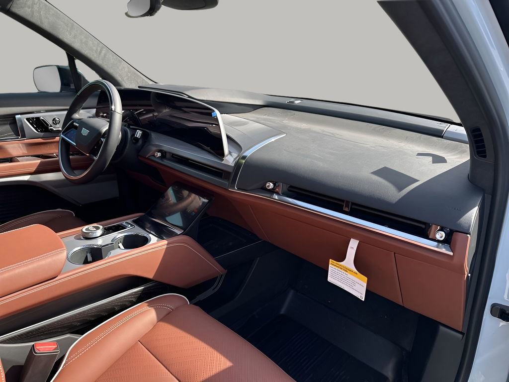 New 2026 Cadillac Vistiq Platinum w/ LPO, Floor Liner Package image 15