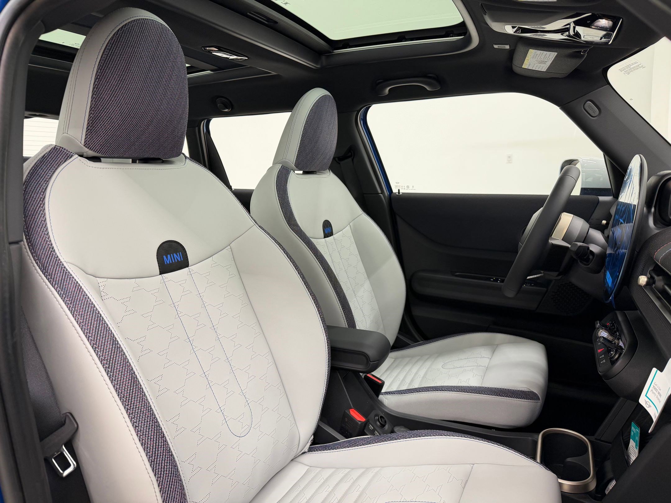 New 2026 MINI Cooper 4-Door Hardtop image 26