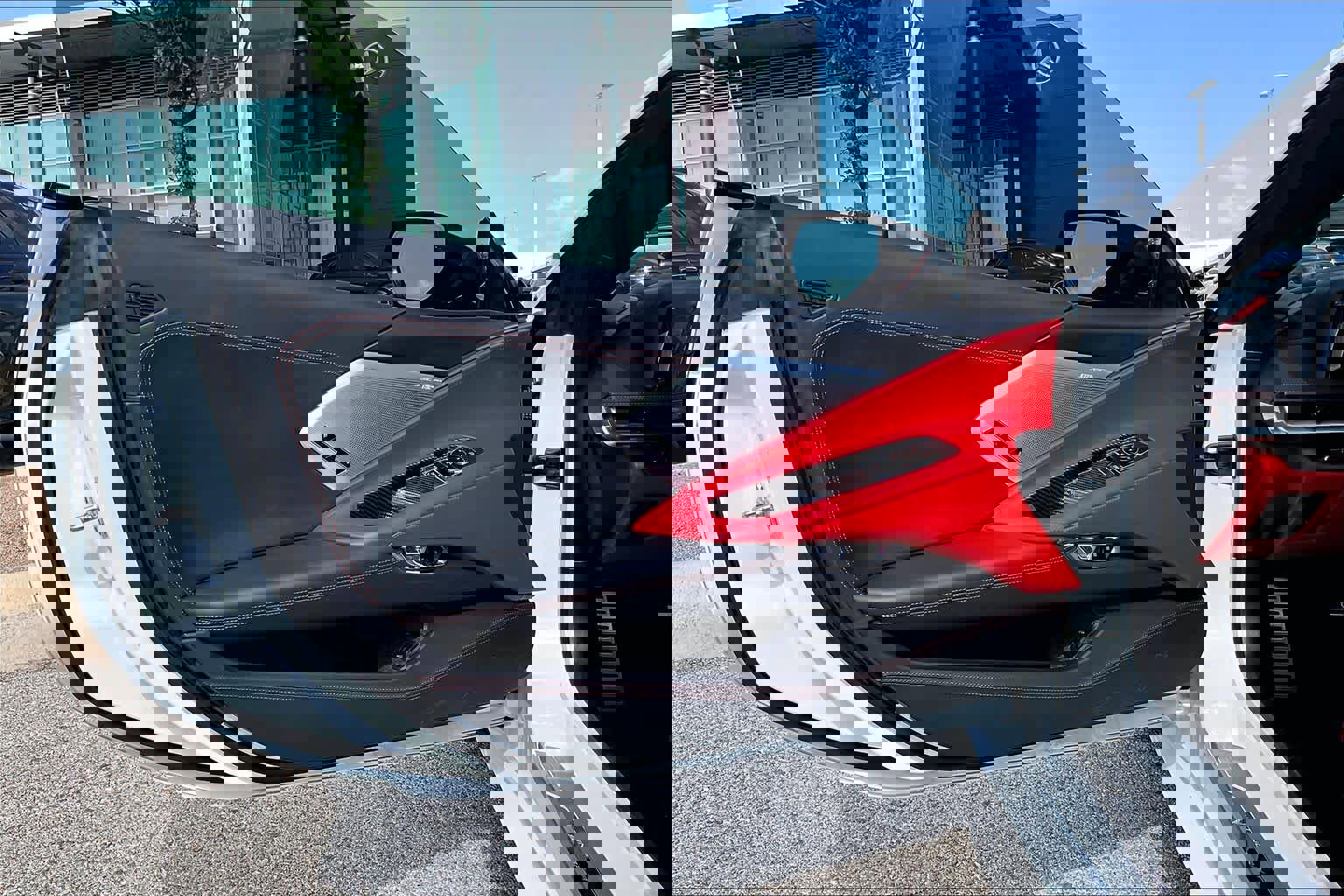 Used 2021 Chevrolet Corvette Stingray Premium Cpe w/ Z51 Performance Package RWD image 19