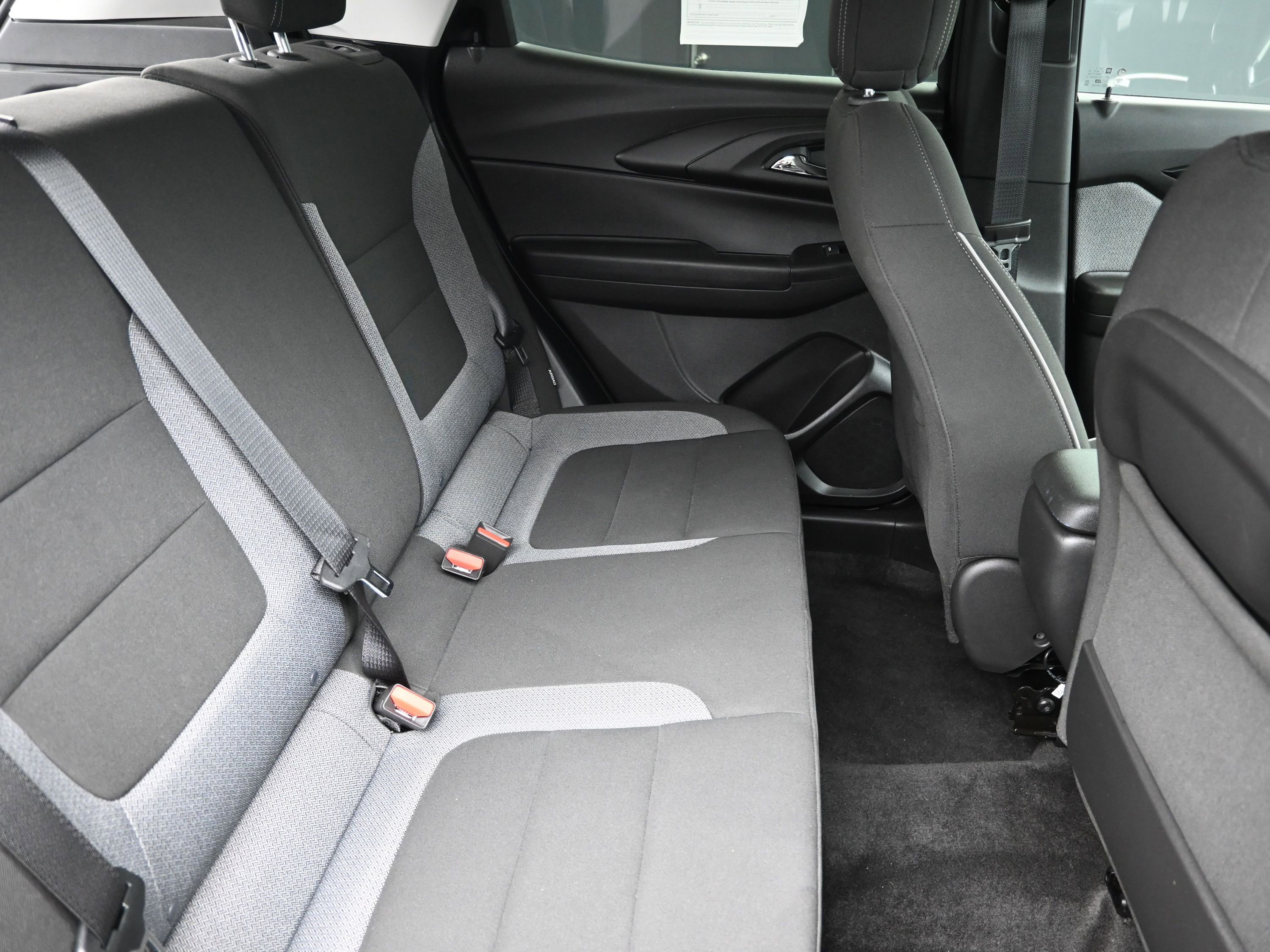 Used 2024 Chevrolet TrailBlazer LT w/ LT Cold Weather Package image 25