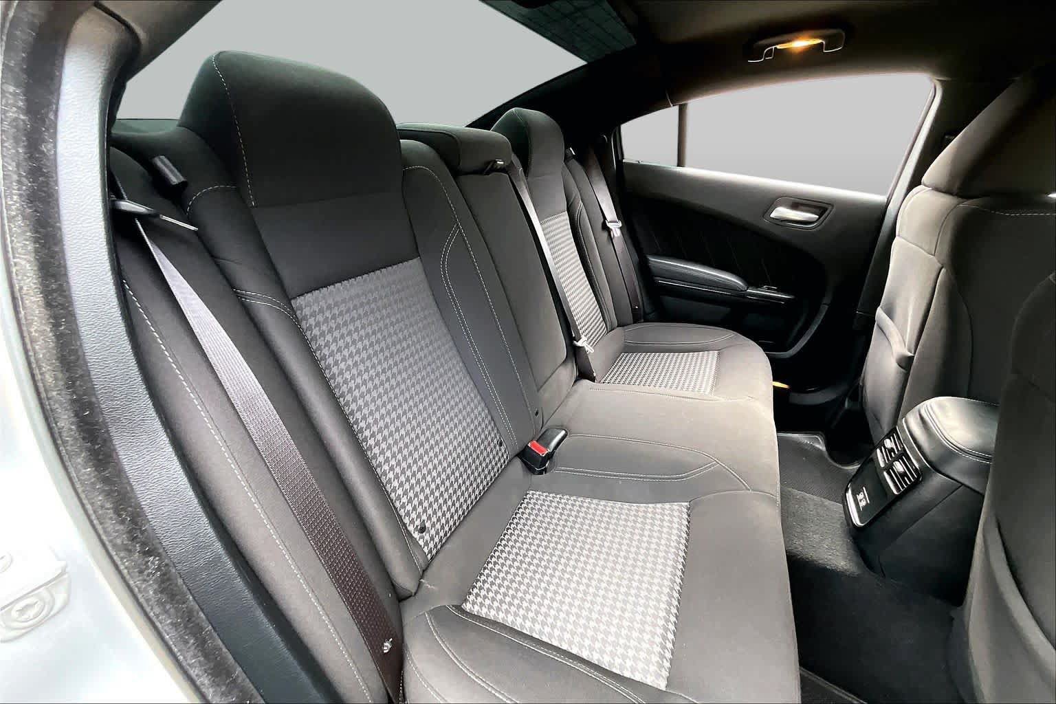 Used 2023 Dodge Charger SXT w/ Blacktop Package RWD image 19