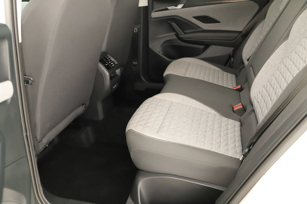 Used 2025 Volkswagen Tiguan S FWD image 27