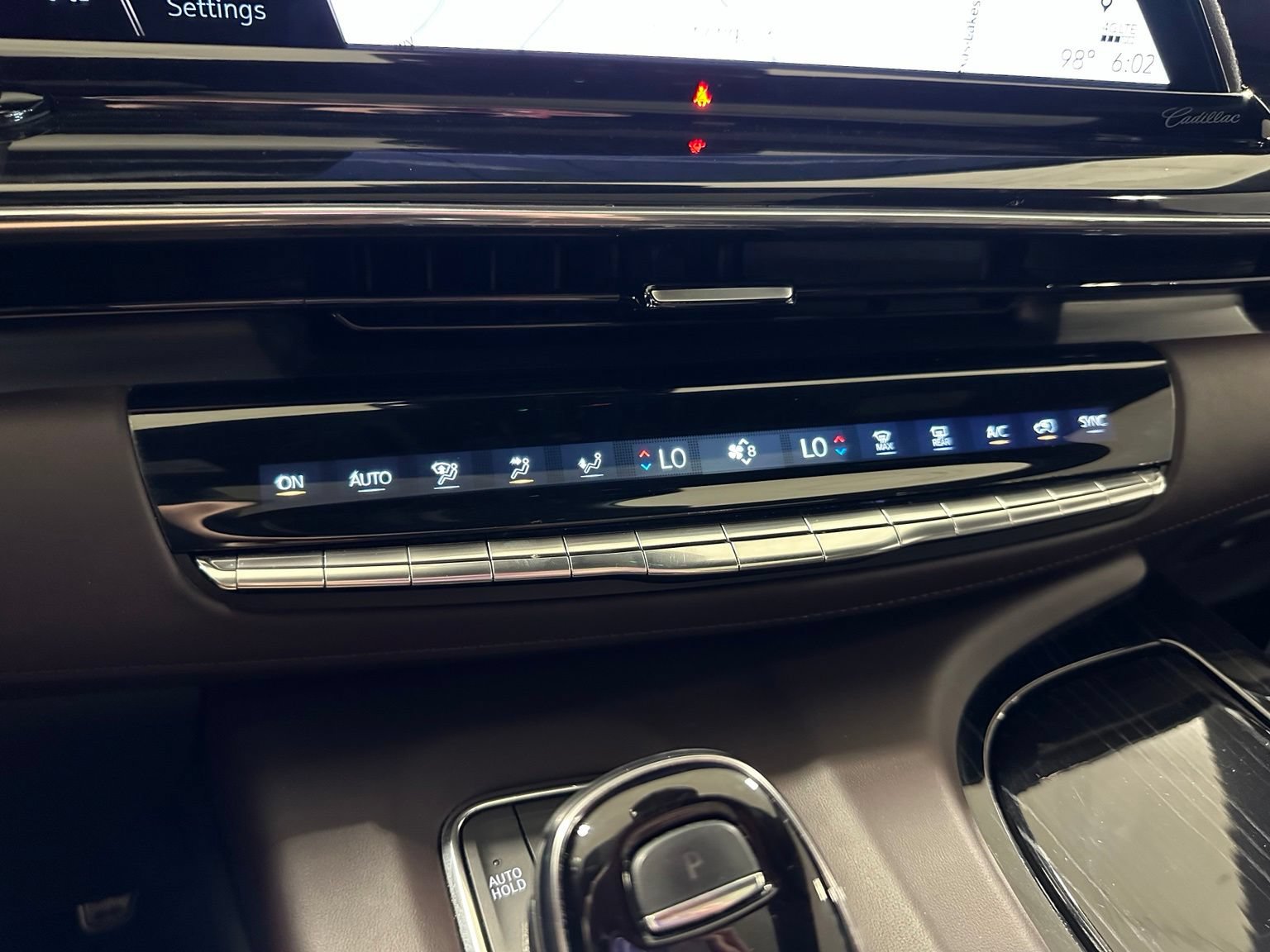 Used 2023 Cadillac Escalade V AWD/4WD image 34