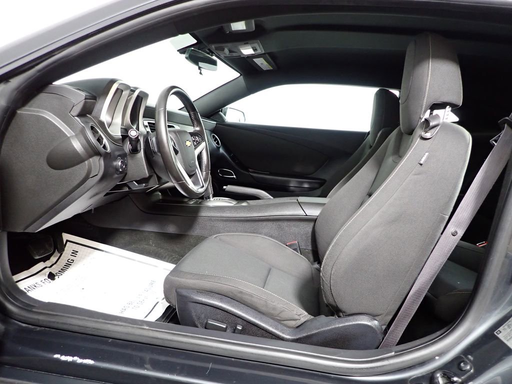 Used 2015 Chevrolet Camaro LT w/ RS Package image 17