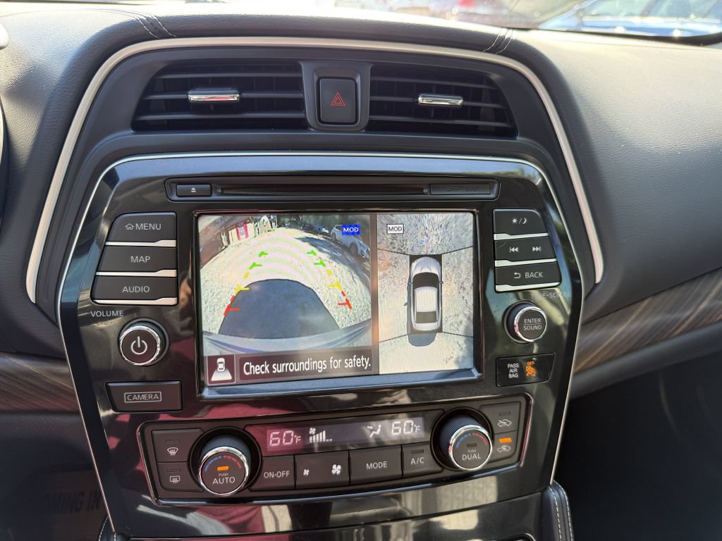 Used 2017 Nissan Maxima Platinum FWD image 27