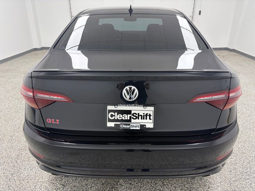 Used 2019 Volkswagen Jetta GLI image 6