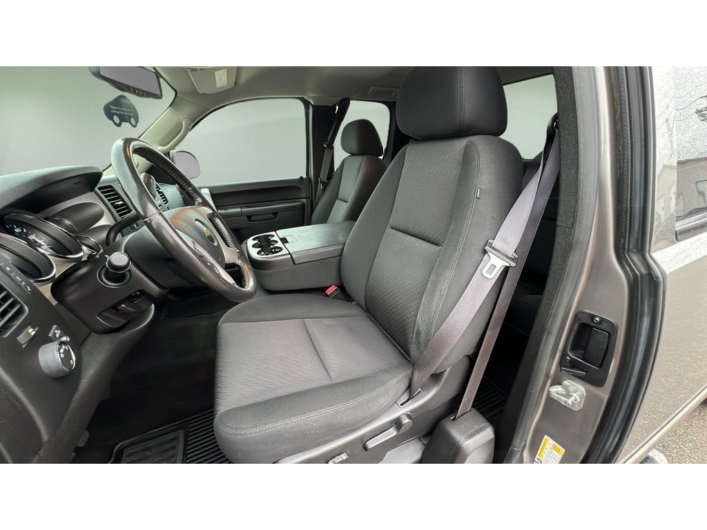 Used 2013 Chevrolet Silverado 1500 LT w/ All-Star Edition AWD/4WD image 24