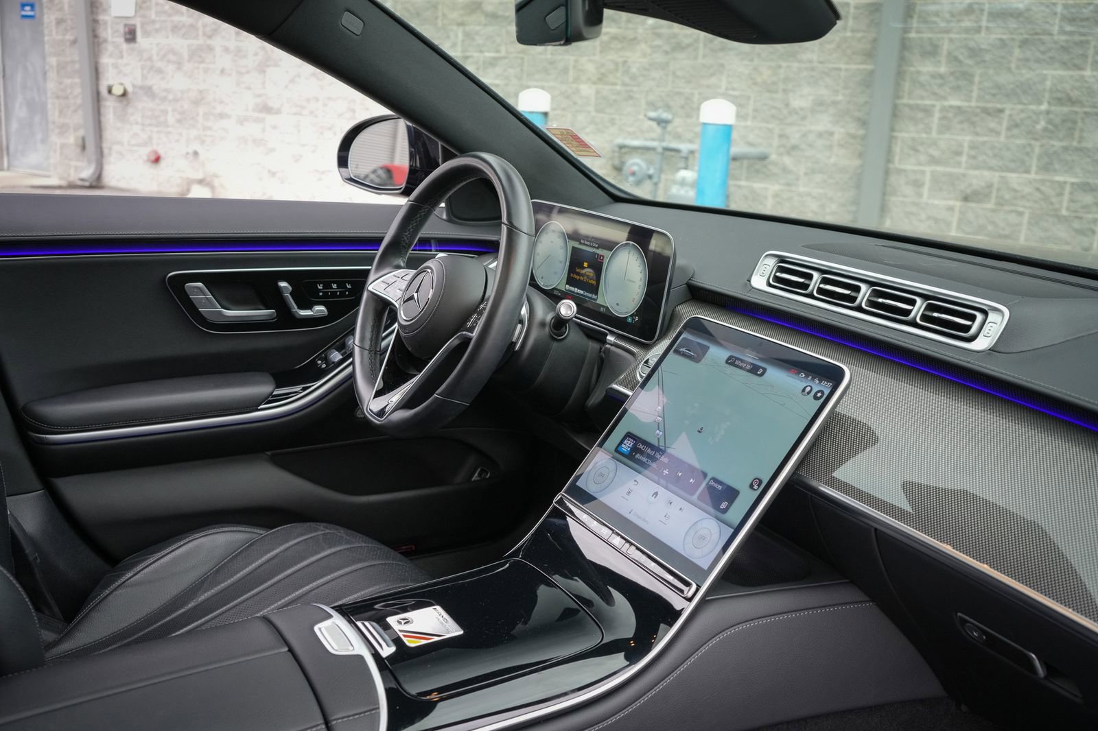 Used 2023 Mercedes-Benz S 580e S 580e w/ AMG Line image 39