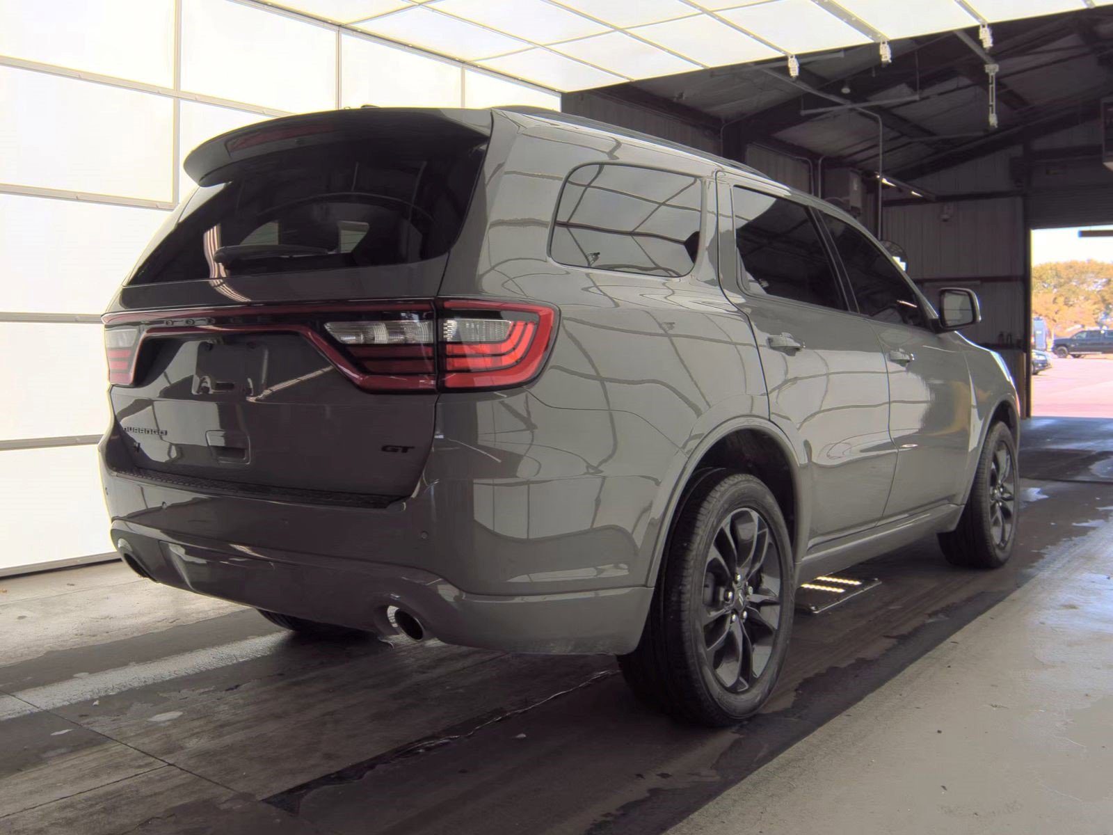 Used 2024 Dodge Durango GT image 4