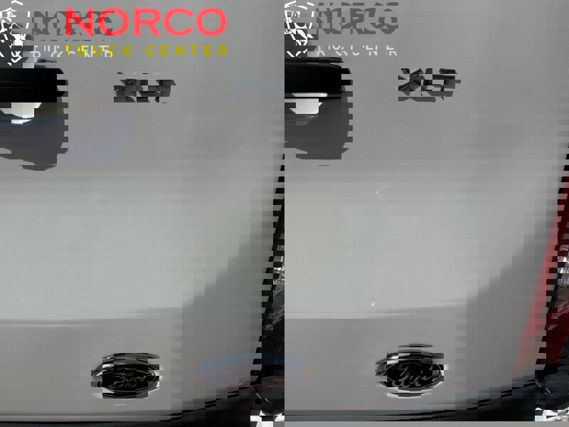 Used 2021 Ford Transit 350 XLT image 14