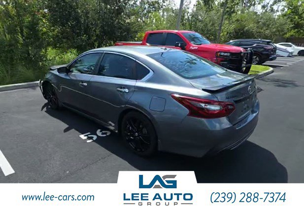 Used 2018 Nissan Altima 2.5 SR w/ SR Midnight Edition FWD image 3