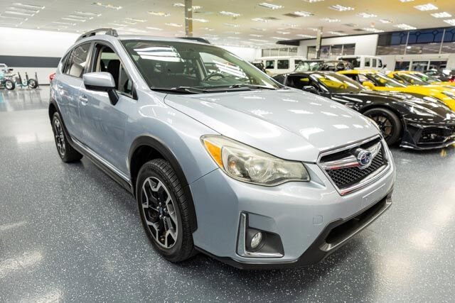 Used 2016 Subaru Crosstrek 2.0i Premium w/ Moonroof Package image 3