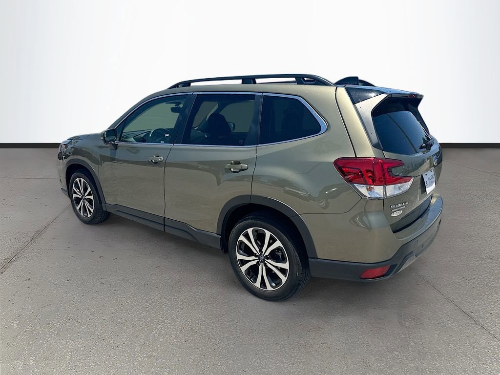 Used 2024 Subaru Forester Limited AWD/4WD image 5