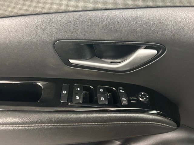 Used 2023 Hyundai Santa Cruz Limited w/ Cargo Package image 19