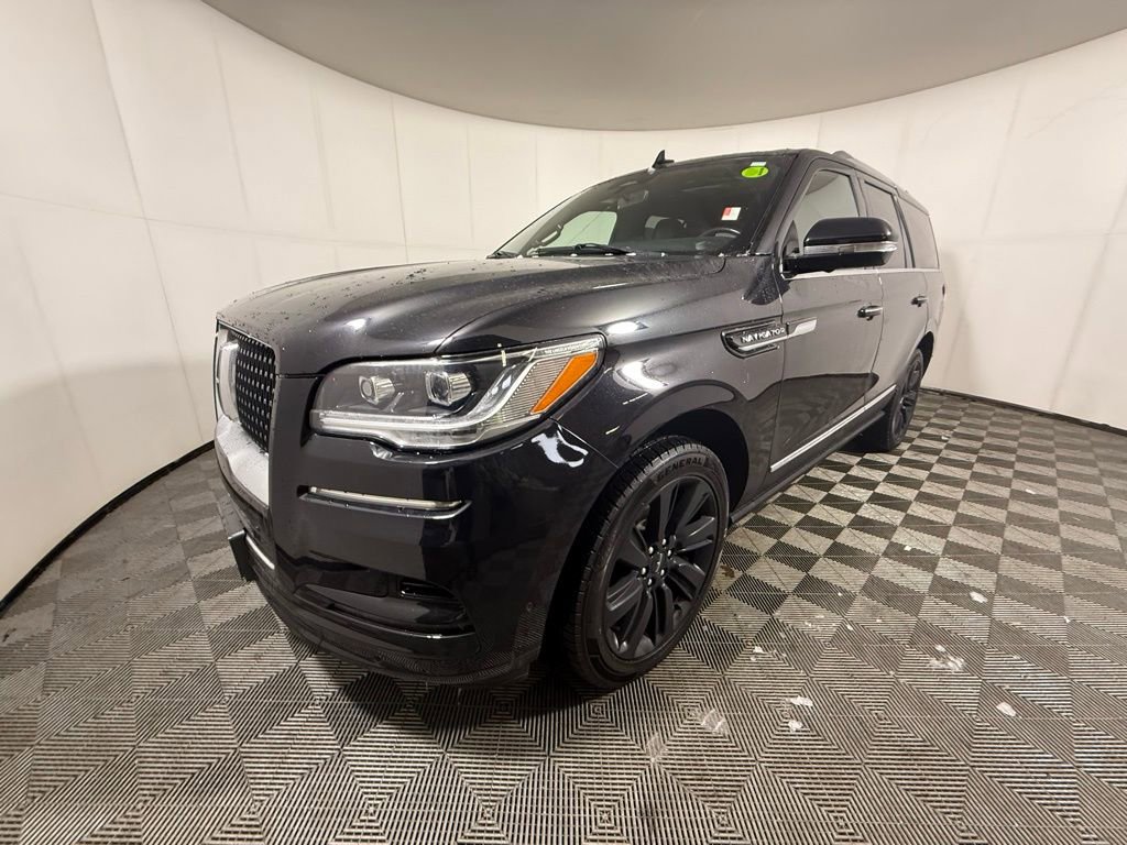 Certified 2023 Lincoln Navigator Reserve image 1