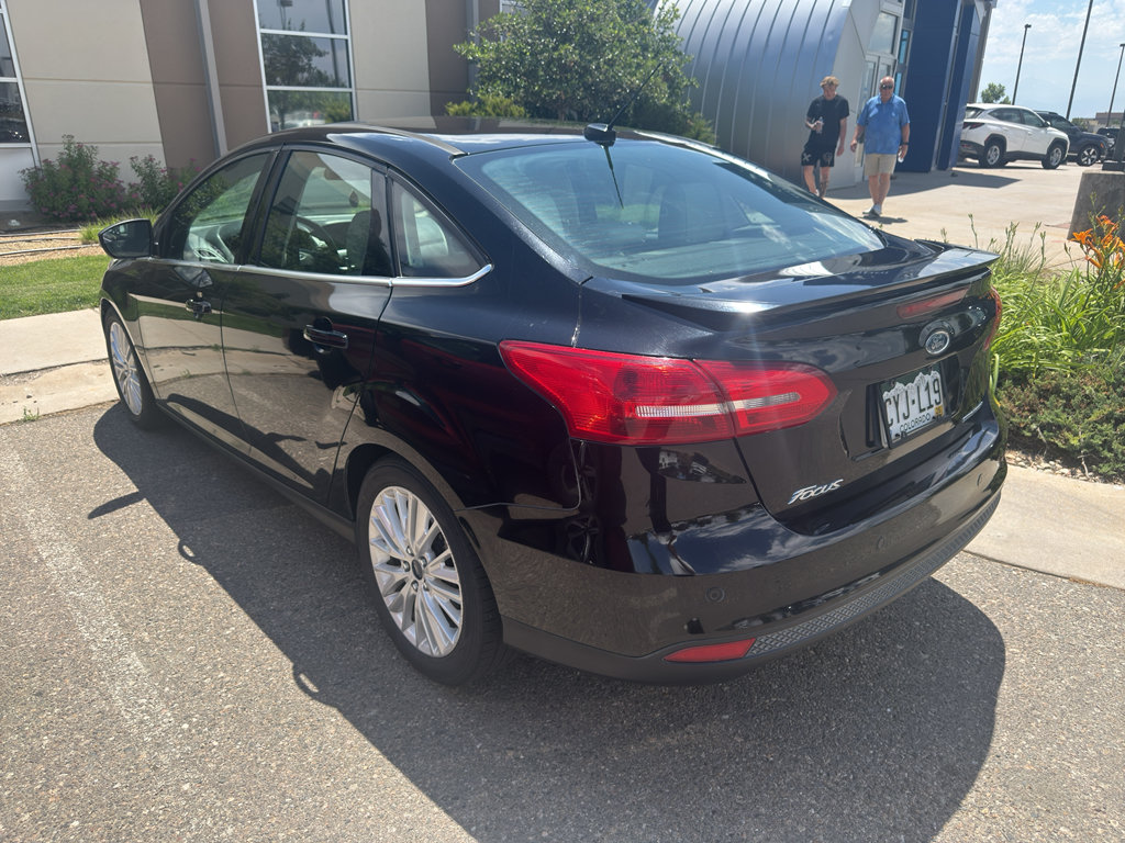 Used 2018 Ford Focus Titanium FWD image 2