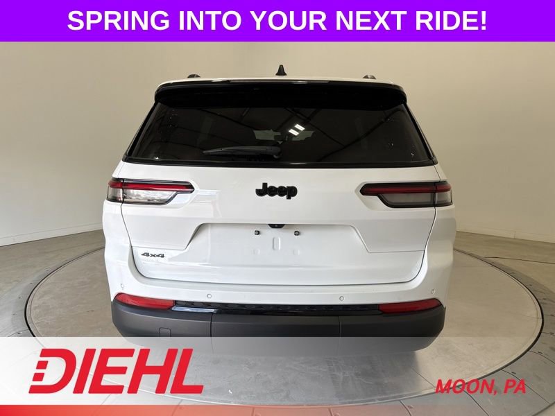 Used 2024 Jeep Grand Cherokee L Altitude image 6