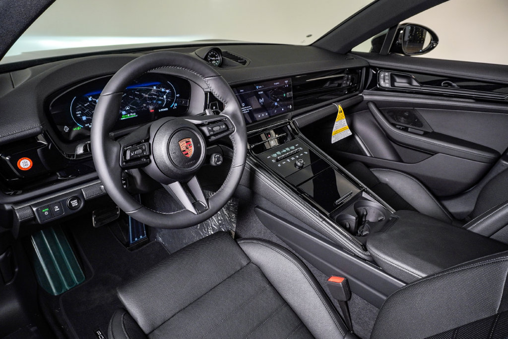 New 2026 Porsche Panamera 4 E-Hybrid AWD/4WD image 4