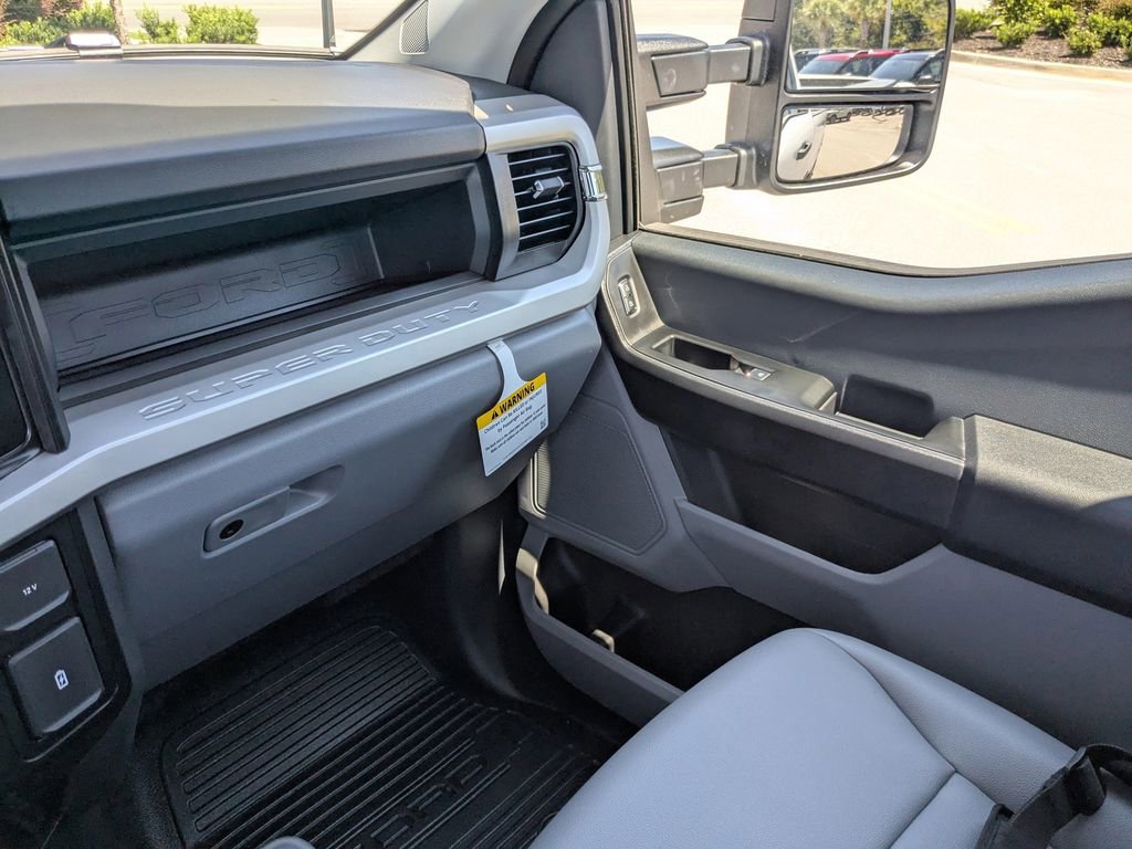 New 2026 Ford F250 XL image 25